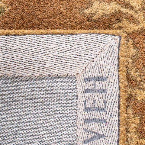 safavieh clearance bergama brg190a light brown rug