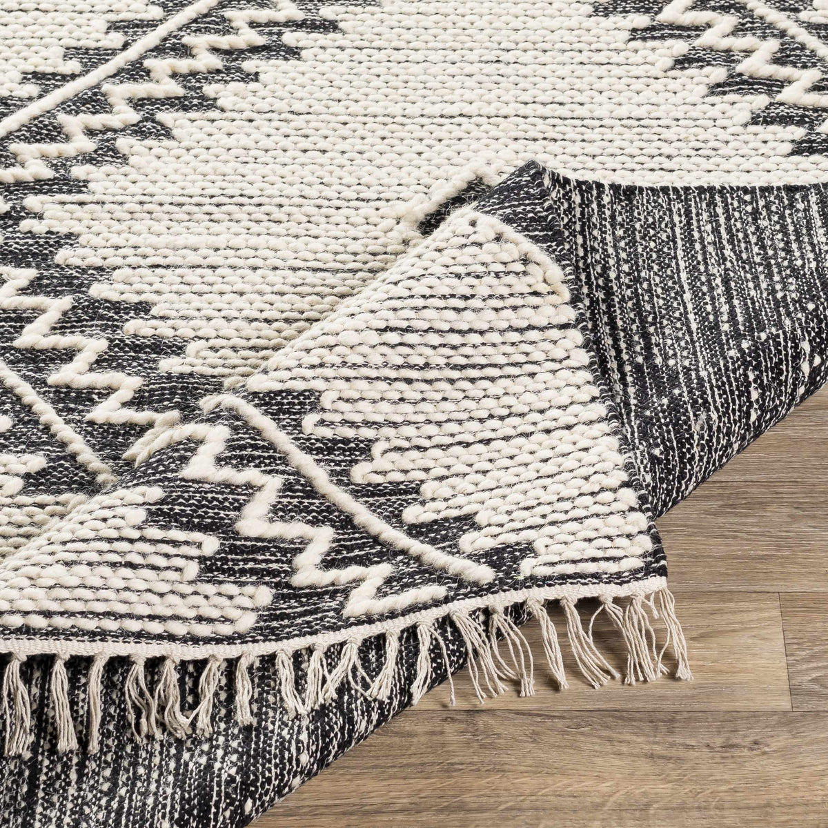 Hauteloom Brownhills BRWNH Black Woven/Flatwoven Cotton Rug