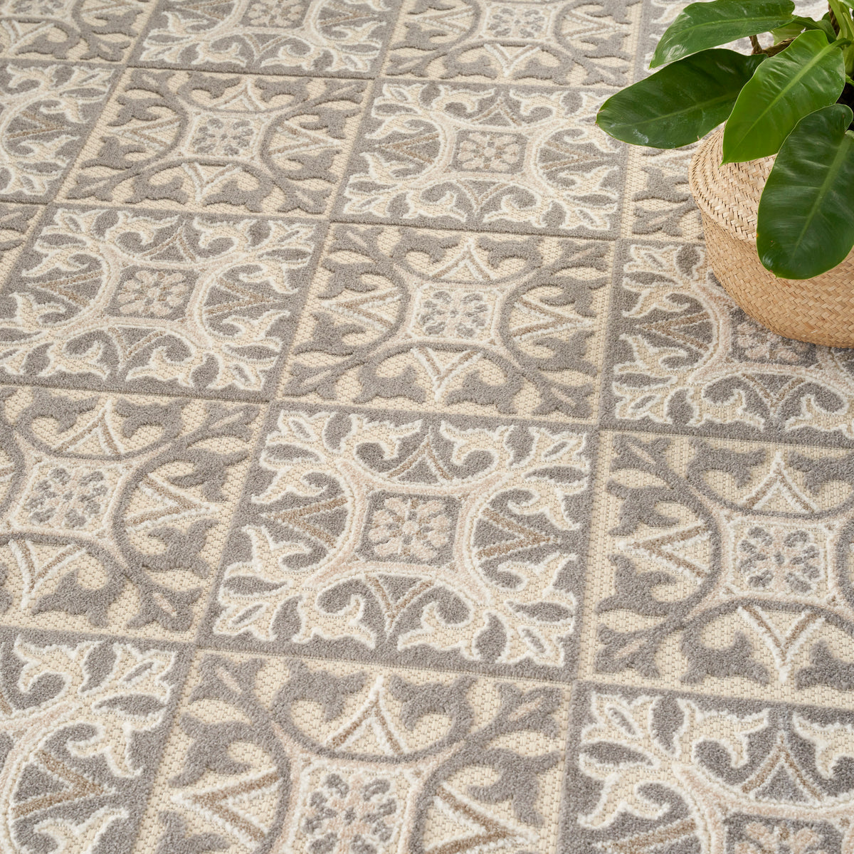 nourison aloha alh34 ivory grey rug