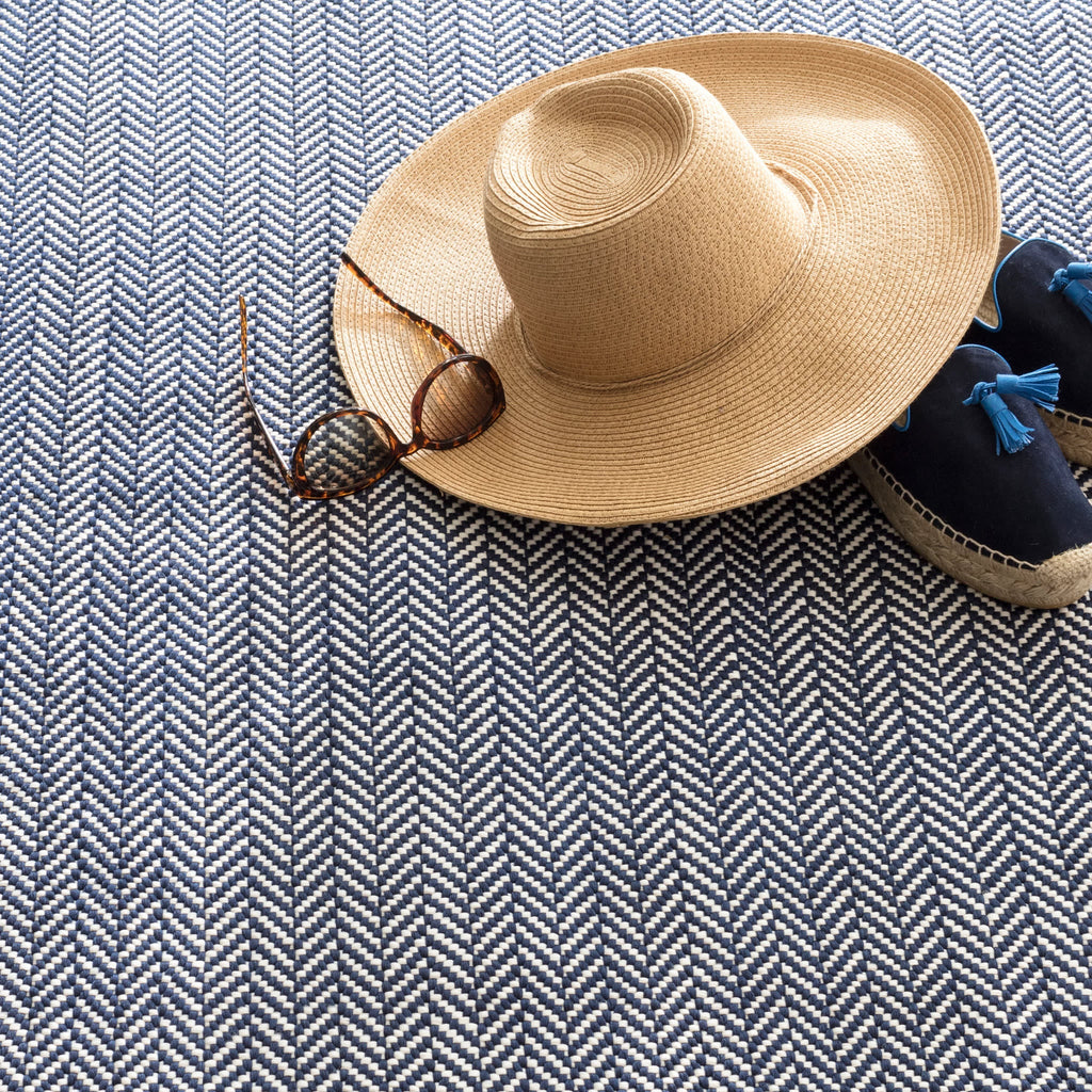 dash albert herringbone da389 navy rug
