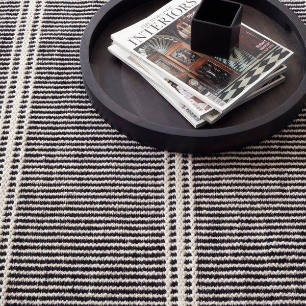 dash albert malta da1925 black ivory rug