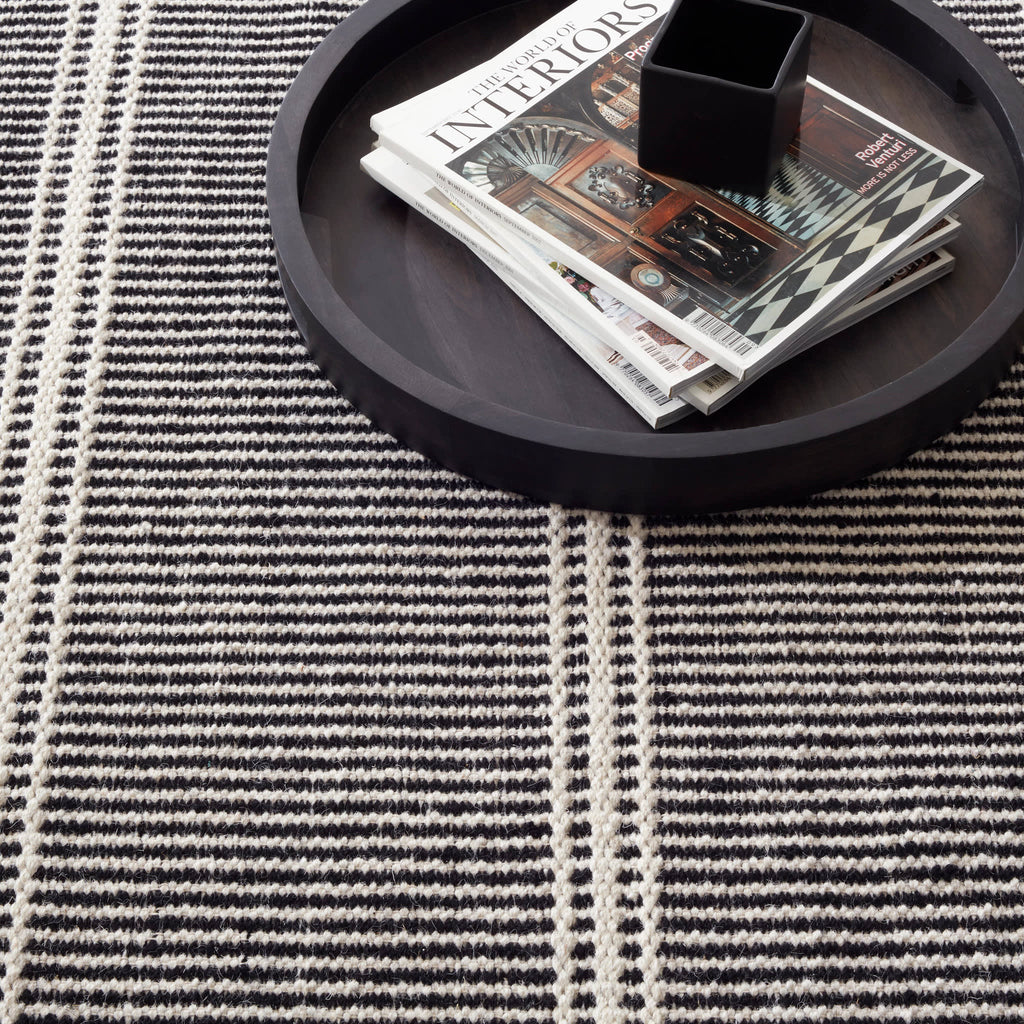 dash albert malta da1925 black ivory rug