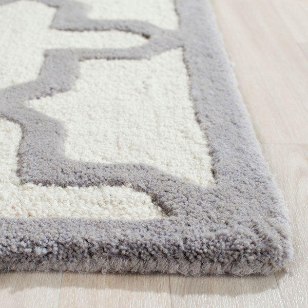 safavieh clearance cambridge cam125y ivory rug