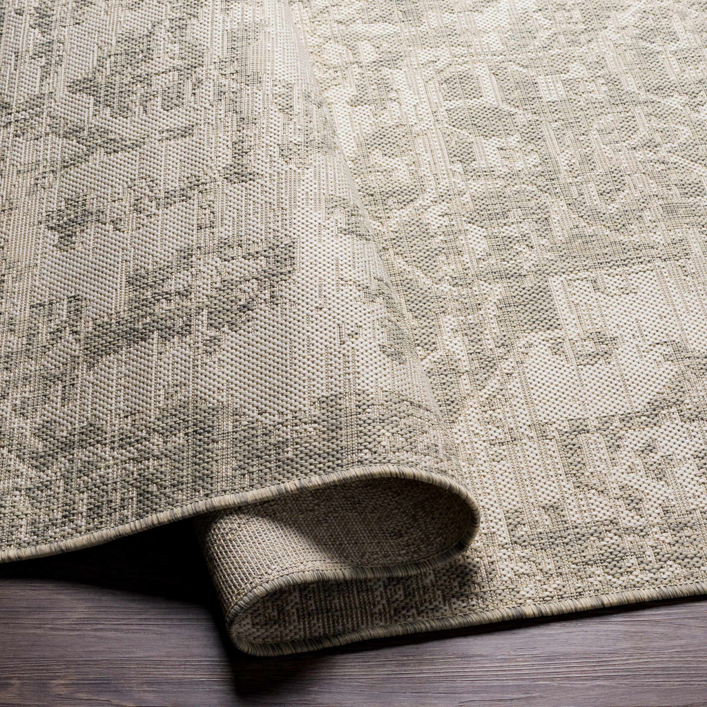Hauteloom Canadian CNDN Gray Machine Made Polypropylene Rug