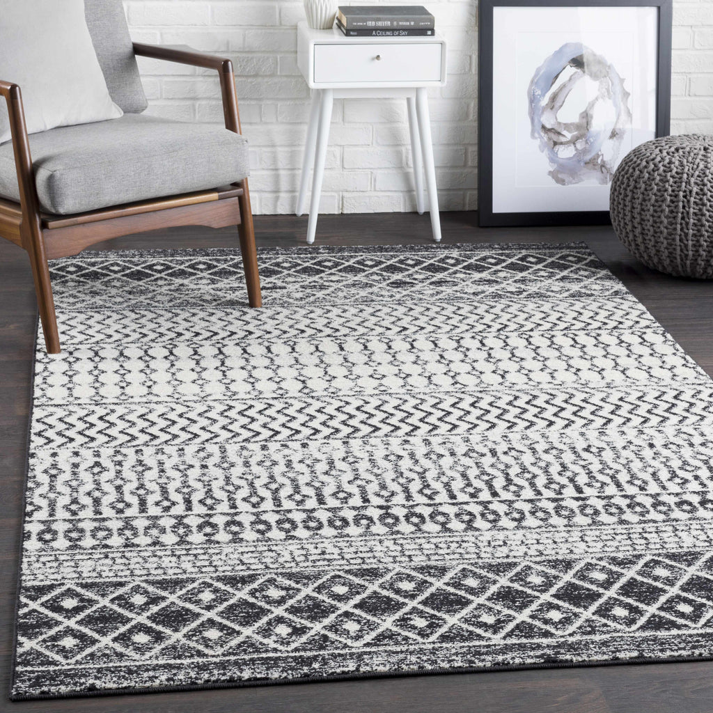 Hauteloom Constantinople CON Black Machine Made Polypropylene Rug