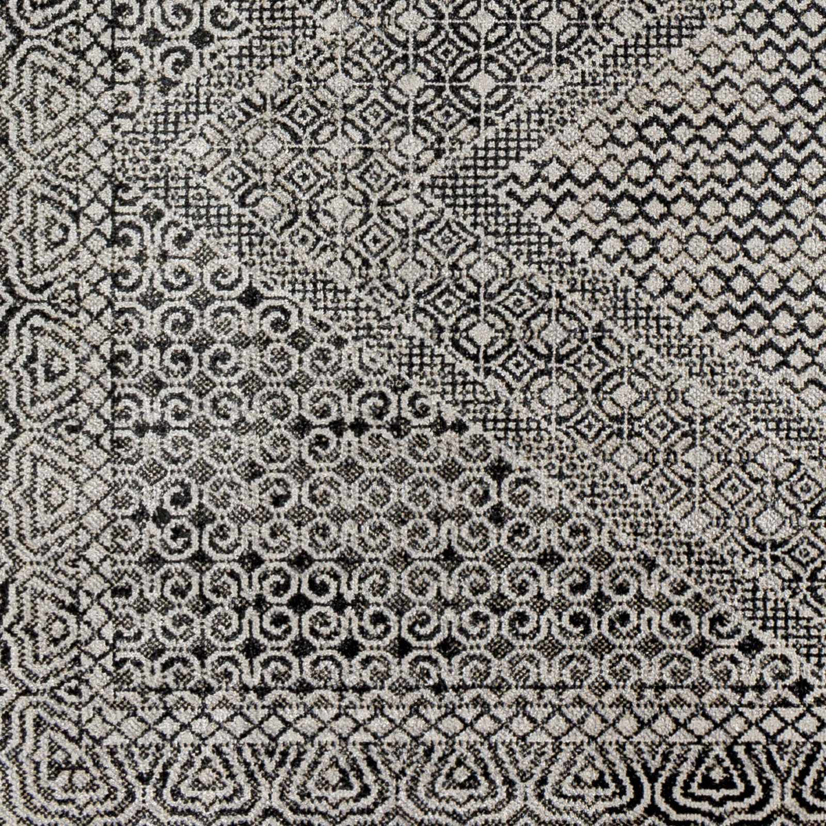 Hauteloom Consuelo CONSU Black Machine Made Polyester Rug