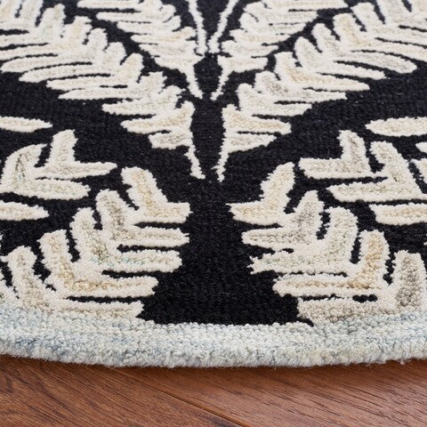safavieh clearance capri cpr208z black rug