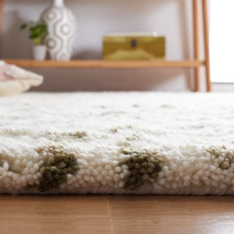 safavieh clearance casablanca csb894a green rug