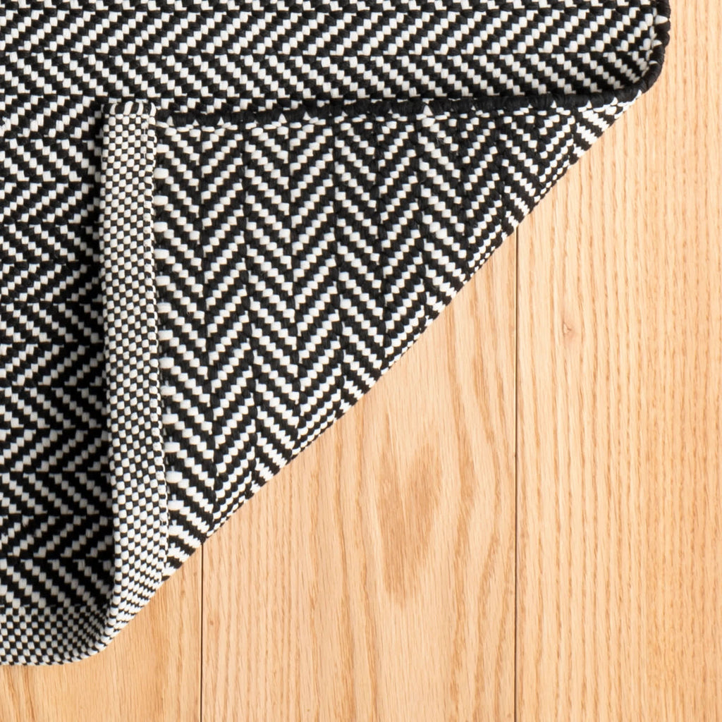 dash albert herringbone da971 black rug