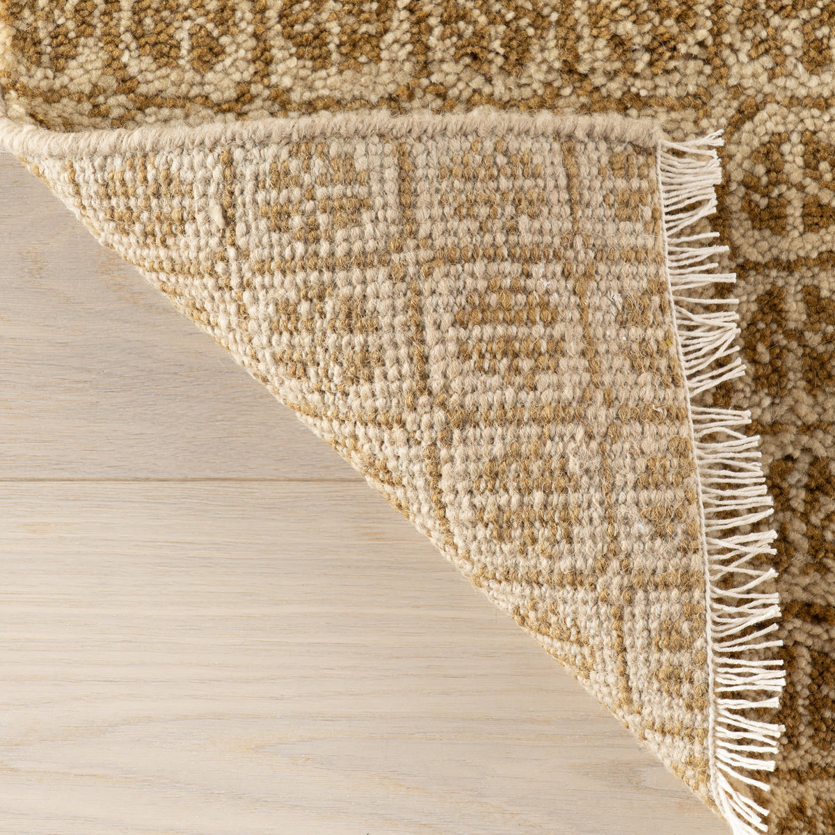 dash albert tullie da2363 ochre hand knotted wool rug