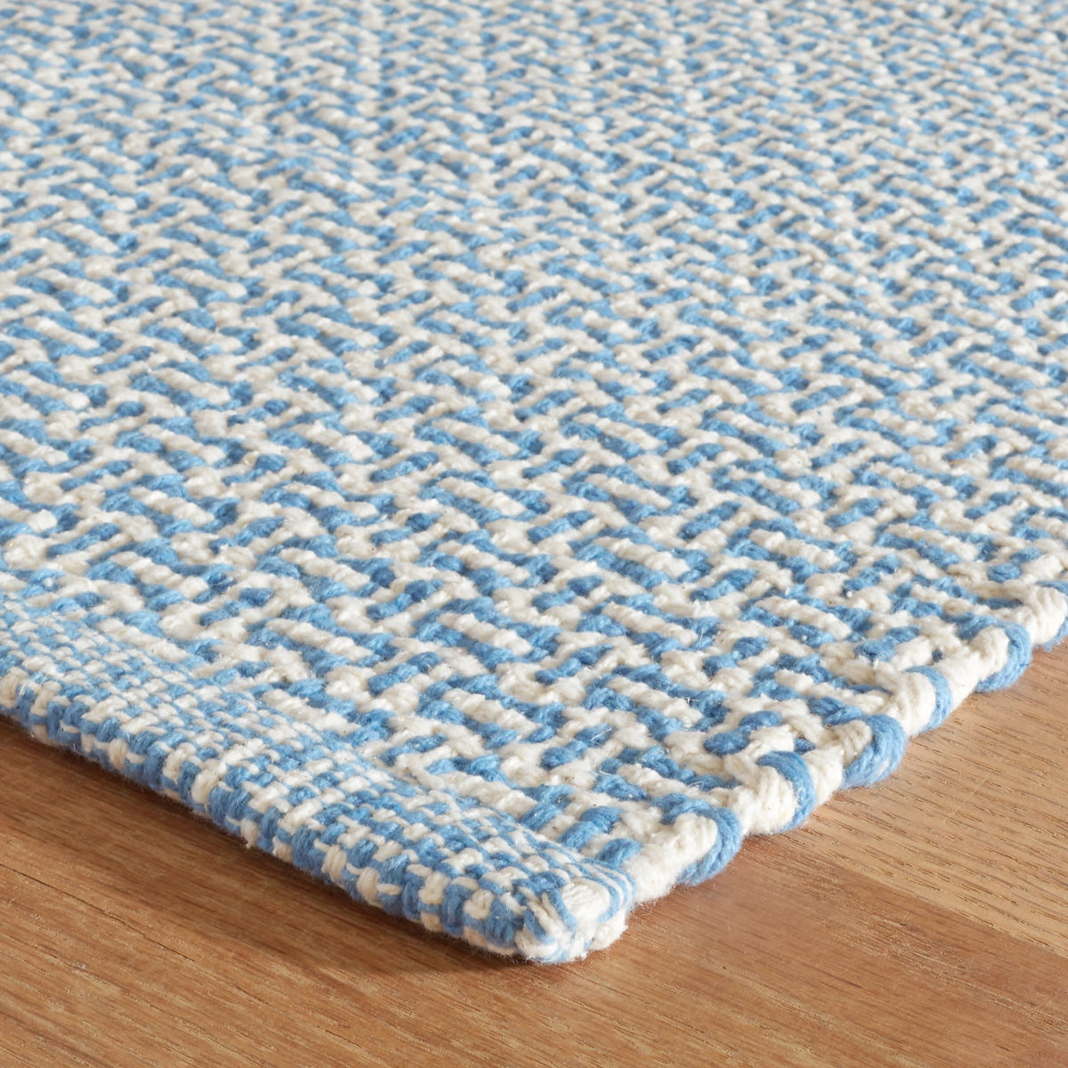 dash albert miss muffet da1992 french blue rug
