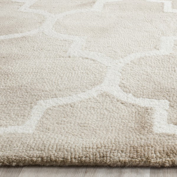 safavieh clearance dip dye ddy535g beige rug