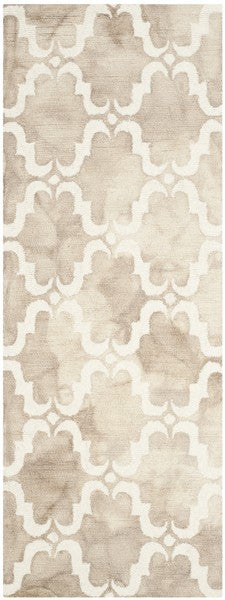 safavieh clearance dip dye ddy536g beige rug