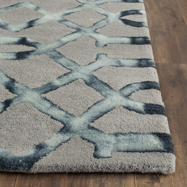 safavieh clearance dip dyes ddy712b grey rug