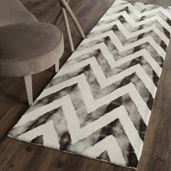 safavieh clearance dip dyes ddy715d ivory rug