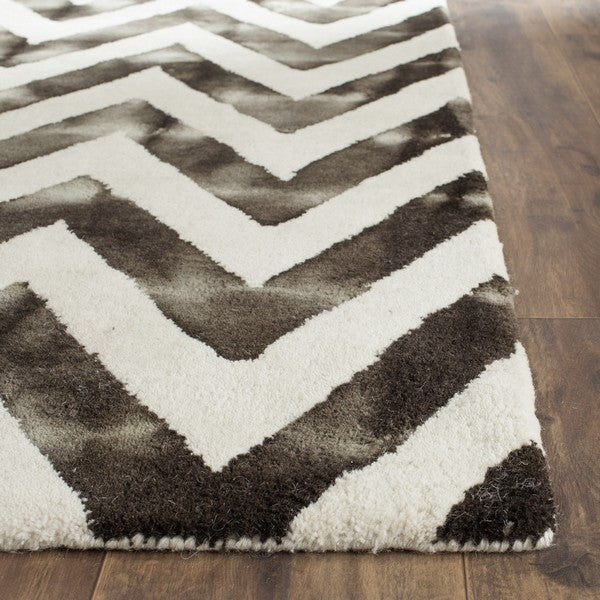 safavieh clearance dip dyes ddy715d ivory rug
