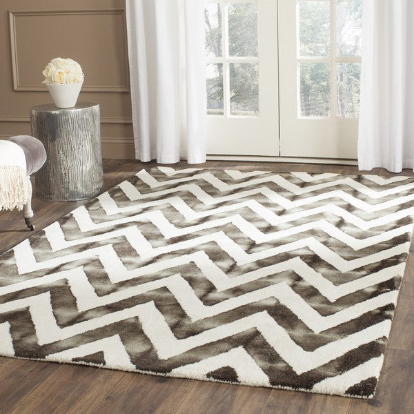 safavieh clearance dip dyes ddy715d ivory rug