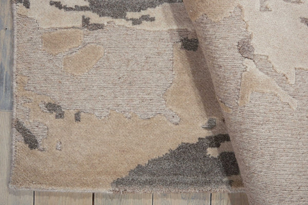 Nourison Divine DiV05 Ash Rug