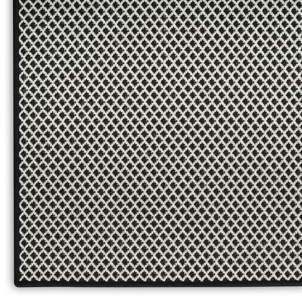 nourison courtyard cou01 black white rug