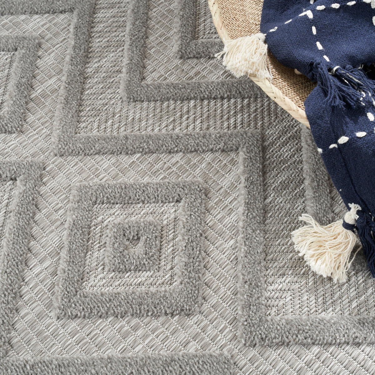 nourison versatile nrv01 silver grey rug