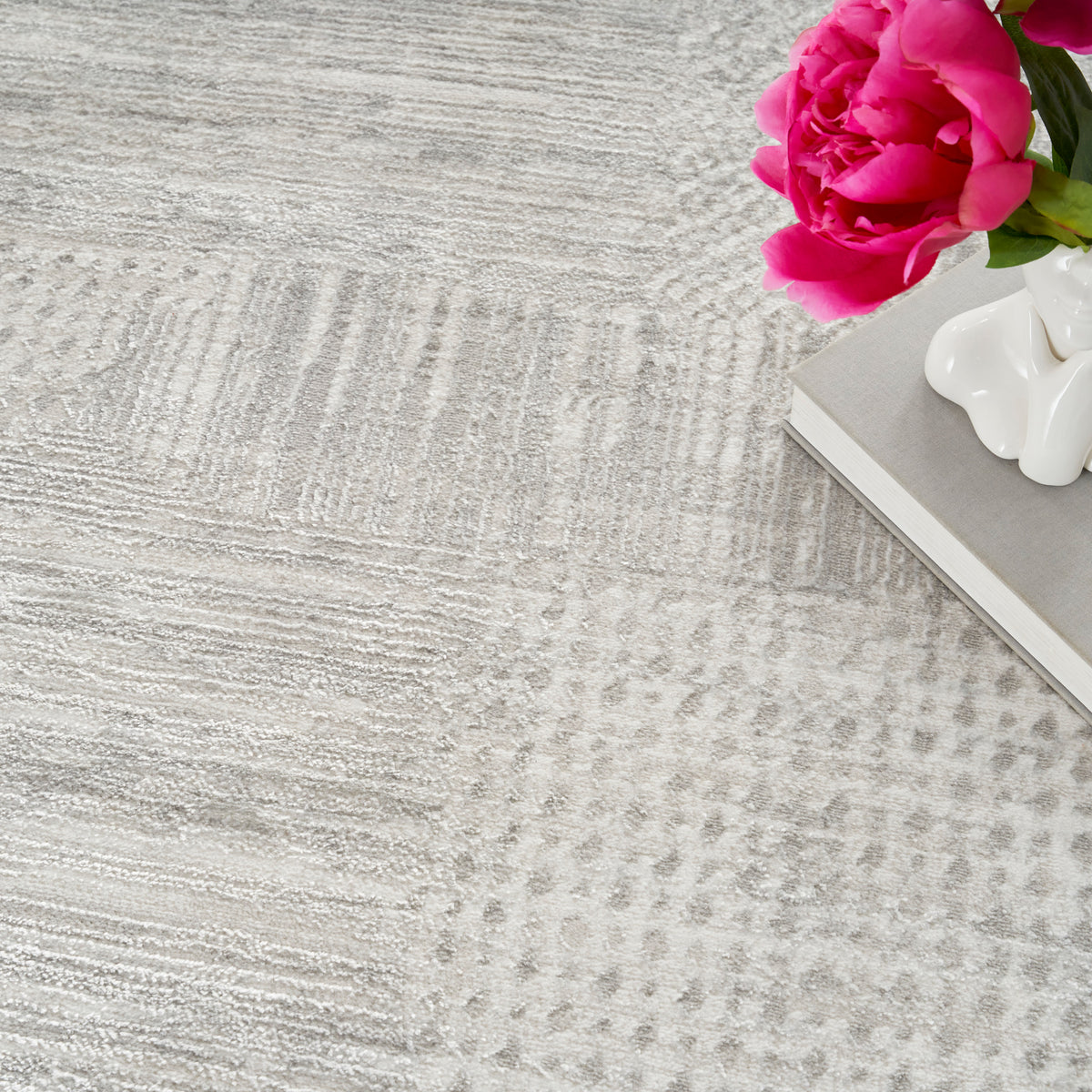 nourison glitz glz09 silver grey rug