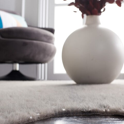 safavieh clearance faux cowhide fch206h dark grey rug