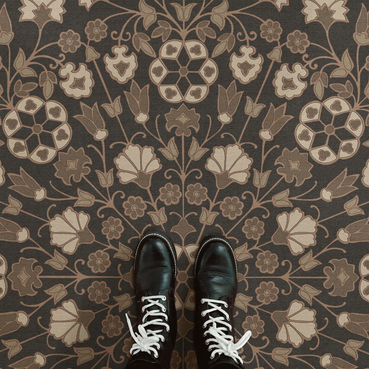 spicher and company biltmore arabesque bloom earth and vinyl mat