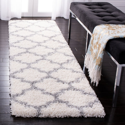 safavieh clearance fontana shag 800 fnt818a cream rug
