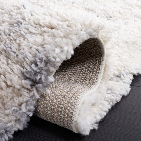 safavieh clearance fontana shag fnt834a ivory rug