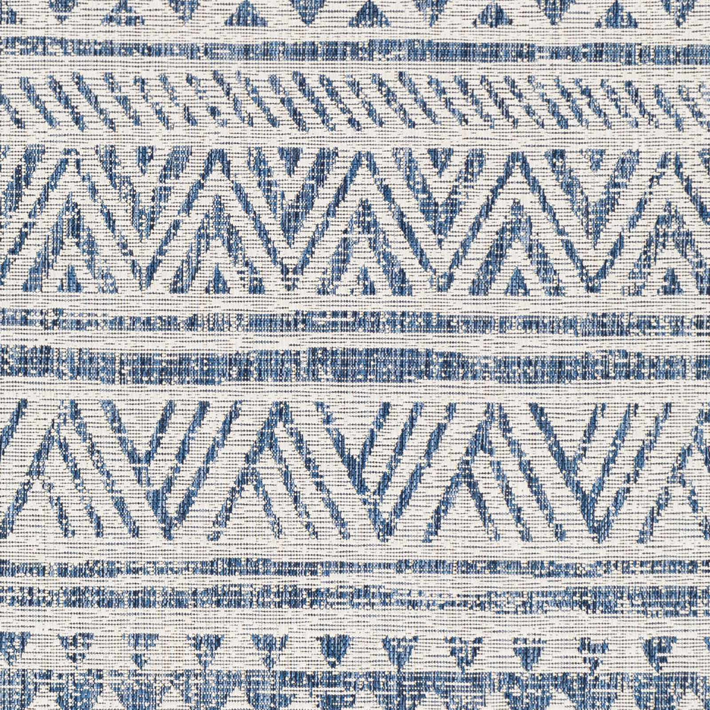 Hauteloom Forfar FORF Navy Machine Made Polypropylene Rug