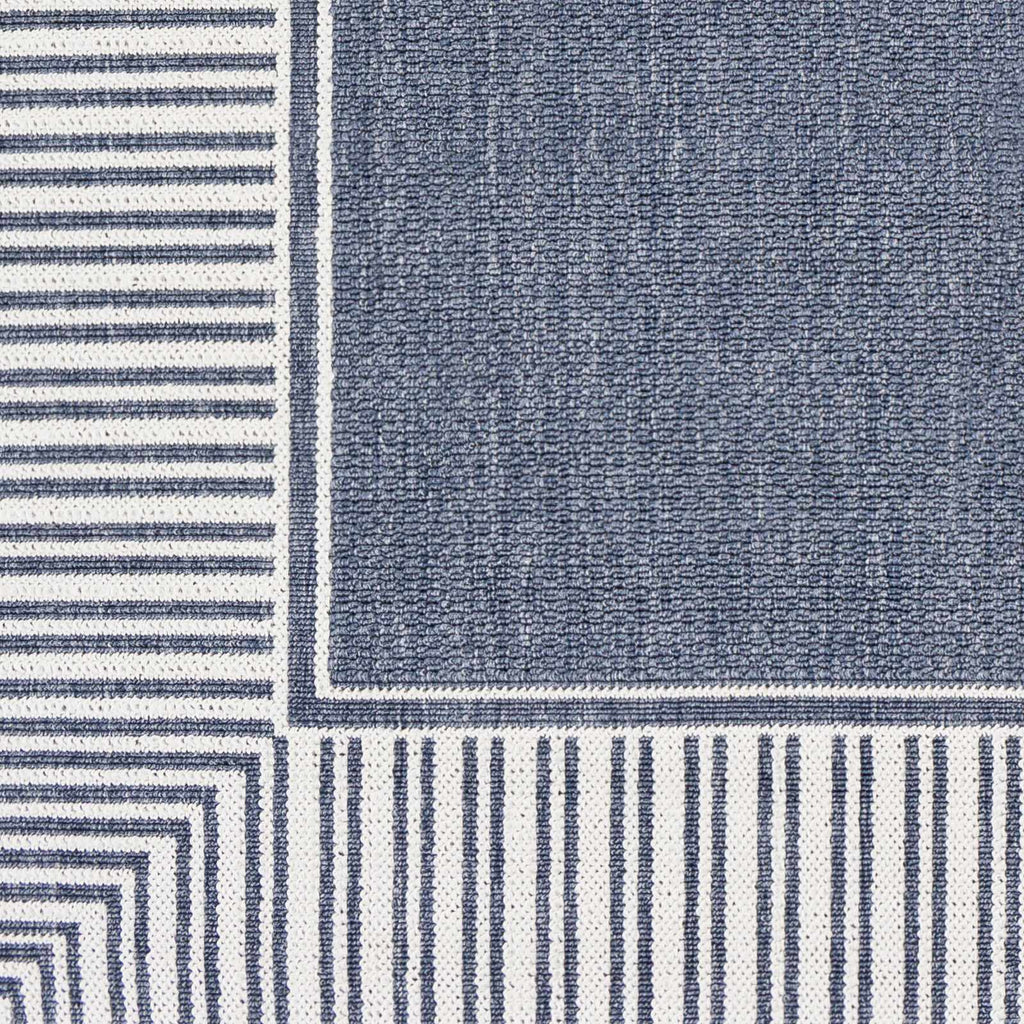 Hauteloom Hettick HET White Machine Made Olefin Rug