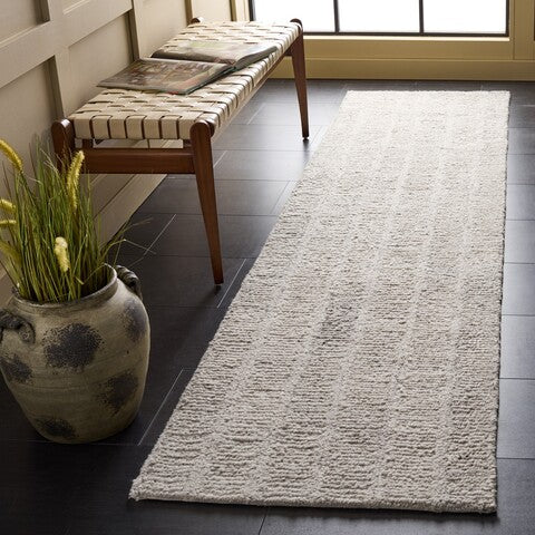 safavieh clearance casablanca hvt108b beige rug