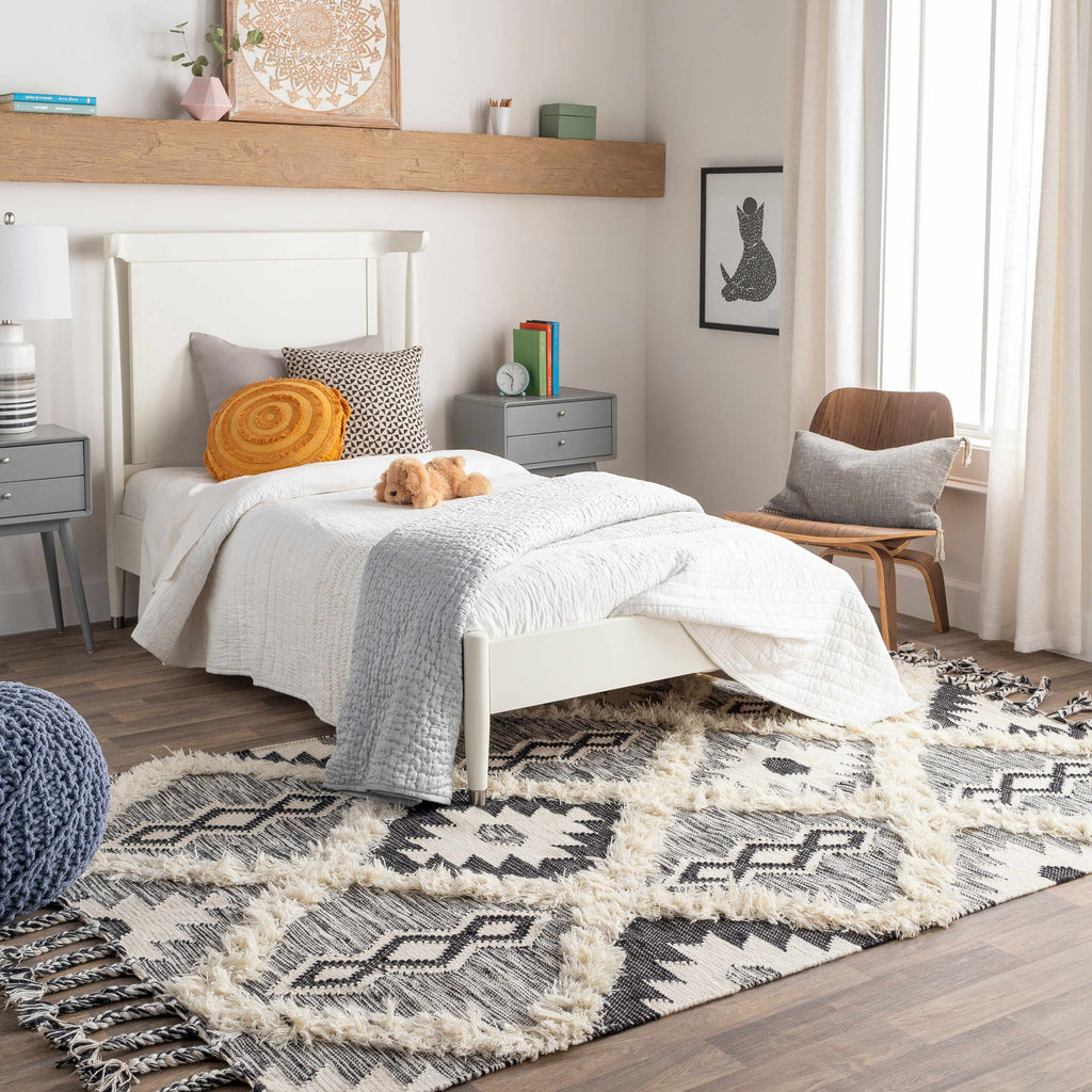 Hauteloom Jarales JARA Black Woven/Flatwoven Wool Rug