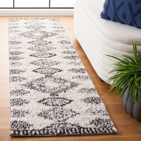 safavieh clearance jericho shag jer108a ivory rug