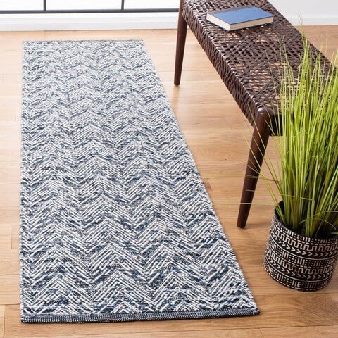 safavieh clearance kilim klm401n navy rug