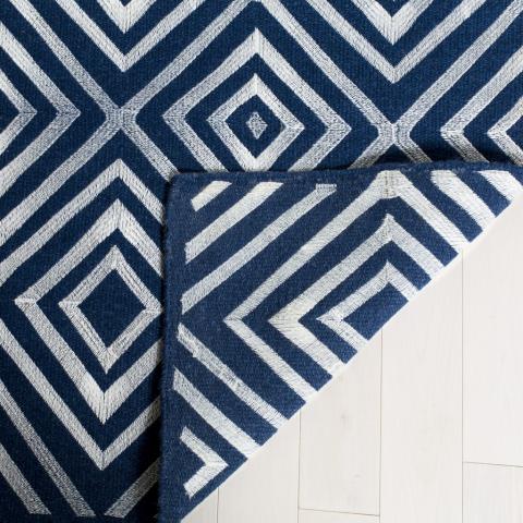 safavieh clearance kilim klm627b navy rug