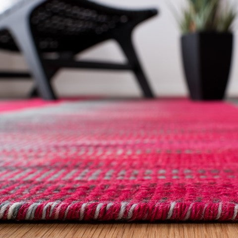 safavieh clearance kilim klm819d fuschia rug