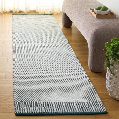 safavieh clearance kilim klm855y dark green rug