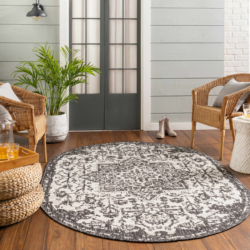 Hauteloom Kilmacolm KLMC Black Machine Made Polypropylene Rug