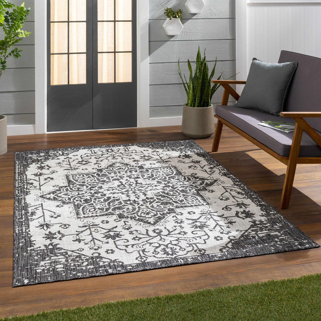 Hauteloom Kilmacolm KLMC Black Machine Made Polypropylene Rug