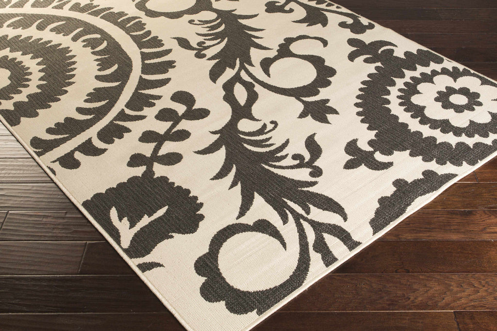Hauteloom Kongiganak KON Black Machine Made Olefin Rug