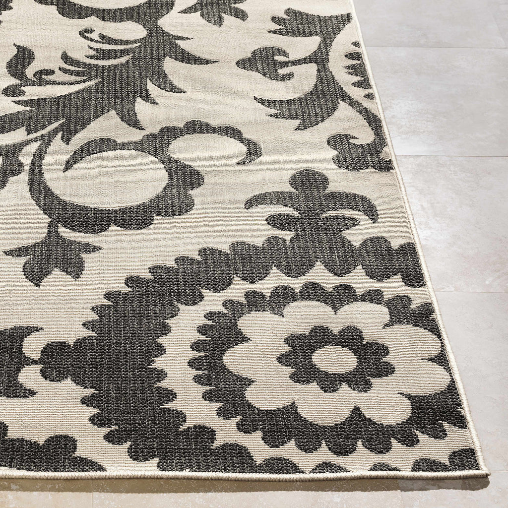 Hauteloom Kongiganak KON Black Machine Made Olefin Rug