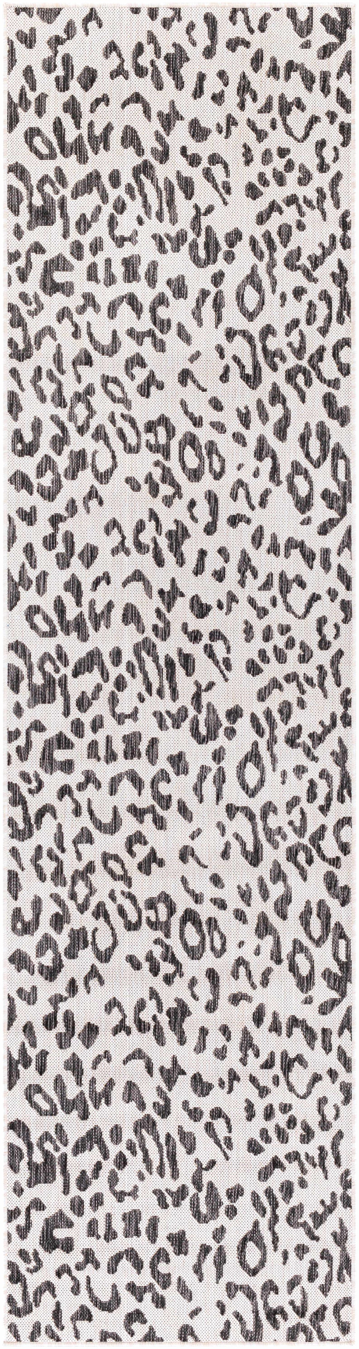 Hauteloom Alderbury LDRB Black Machine Made Polypropylene Rug