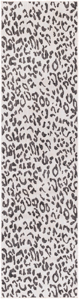 Hauteloom Alderbury LDRB Black Machine Made Polypropylene Rug