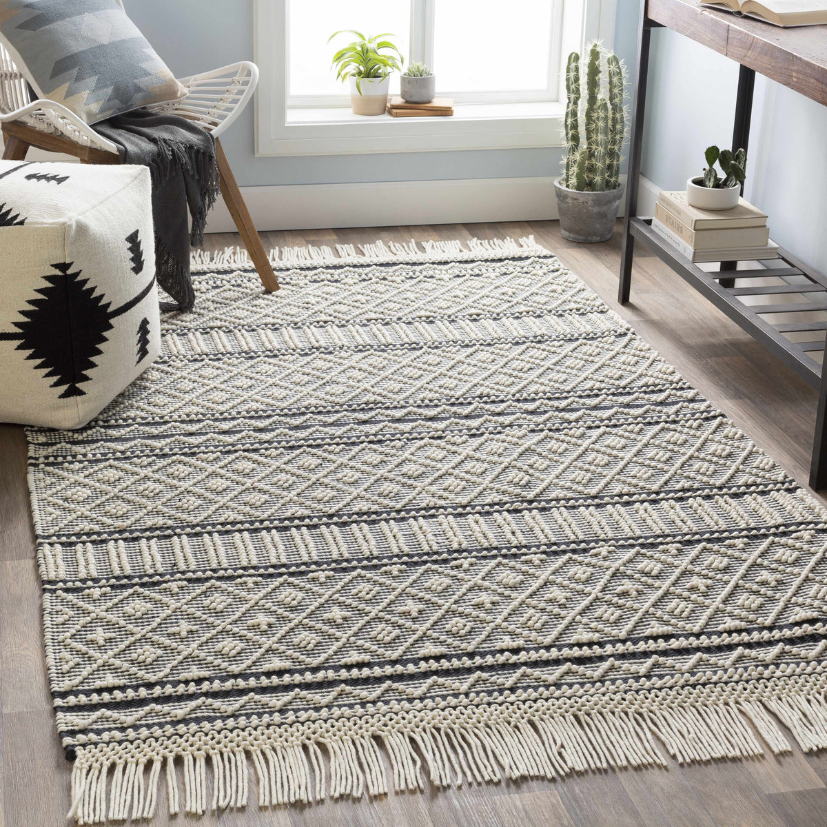 Hauteloom Leon LNHW White Woven/Flatwoven Wool Rug