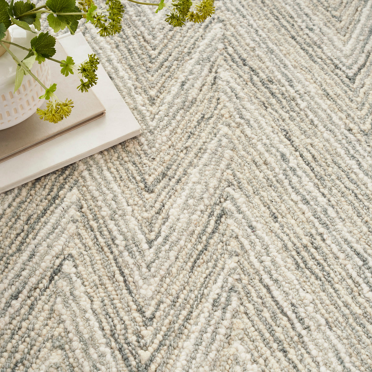 nourison interlock itl04 teal rug