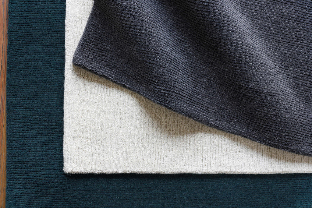 Hauteloom Hughson HUG Charcoal Loom Knotted Wool Rug