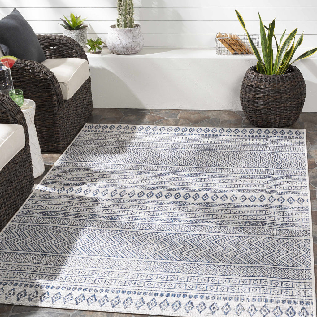 Hauteloom Madras MADRA Navy Machine Made Polypropylene Rug