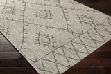 Hauteloom Marwood MARW Black Machine Made Polypropylene Rug