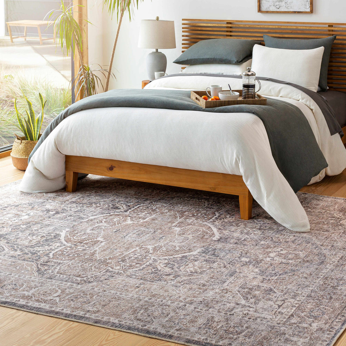 Hauteloom Mignon MIG Charcoal Machine Made Chenille-Polyester Rug